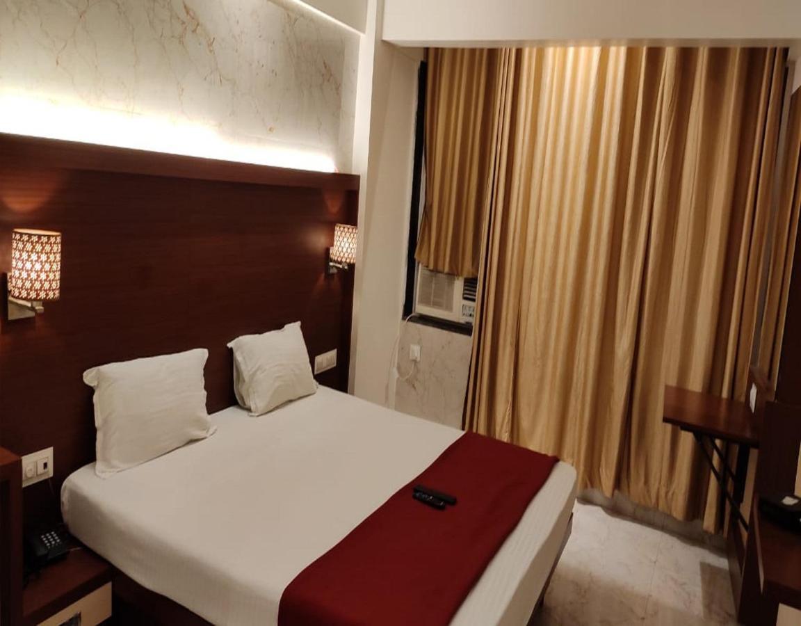 Fabhotel Spring Inn - Nr Borivali Station Mālād Buitenkant foto
