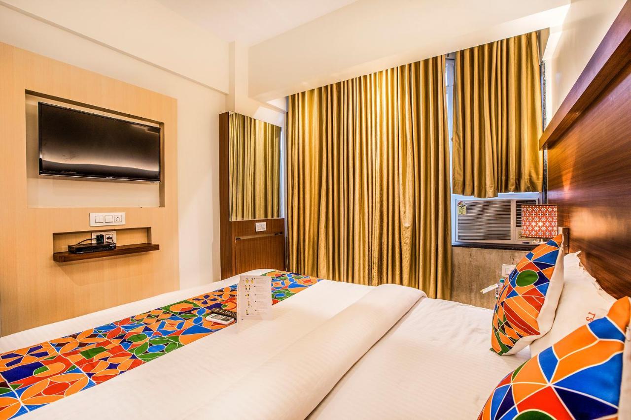 Fabhotel Spring Inn - Nr Borivali Station Mālād Buitenkant foto